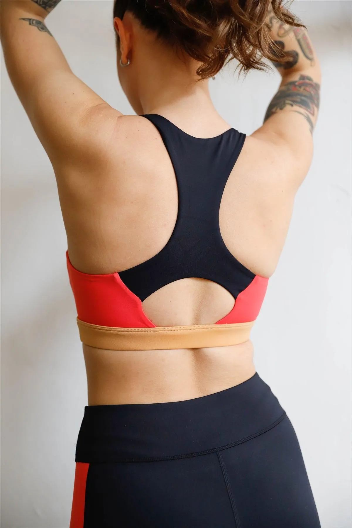 Black Multi Colorblock Racerback Strap Classic Silhouette Sports Bra Activewear Top /3-1-1-2