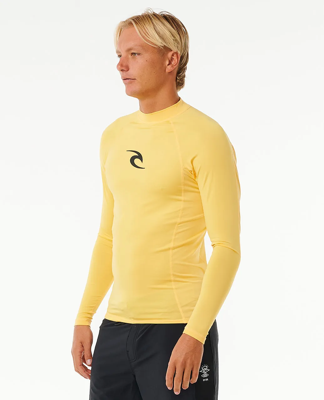 Rip Curl Mens Waves UPF 50 Perf Long Sleeve Rash Vest