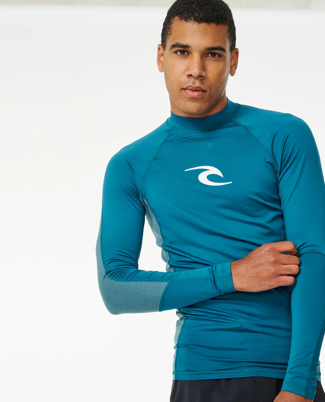 Rip Curl Mens Waves UPF 50 Perf Long Sleeve Rash Vest