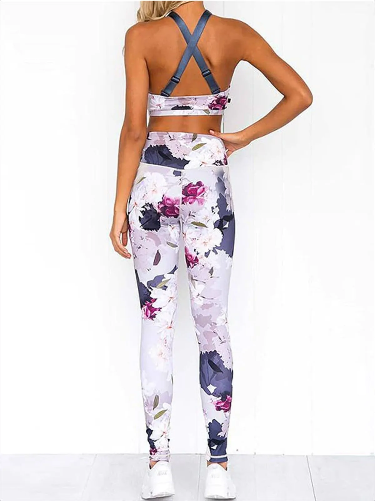 Women's Quick Dry Floral Cross Front Crop To Legging Set